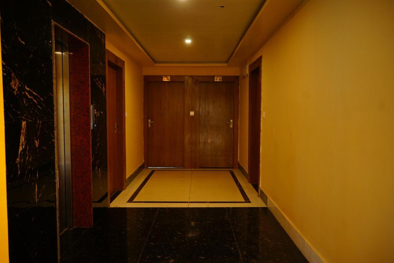 Subarnarekha Inn Jhargram Ngoại thất bức ảnh