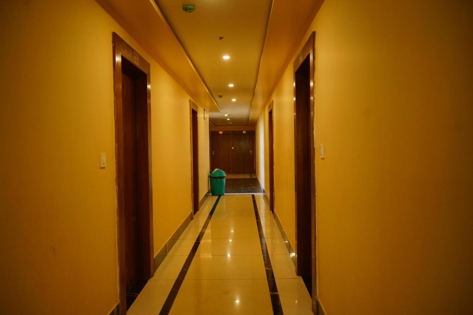 Subarnarekha Inn Jhargram Ngoại thất bức ảnh